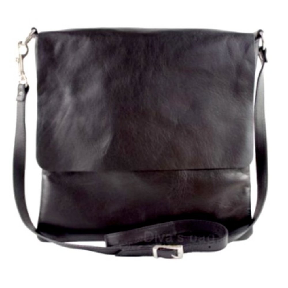 NWT by DIVA's GENUINE ITALIAN SOFT LEATHER MESSENGER CROSSBODY BAG MADE IN ITALY